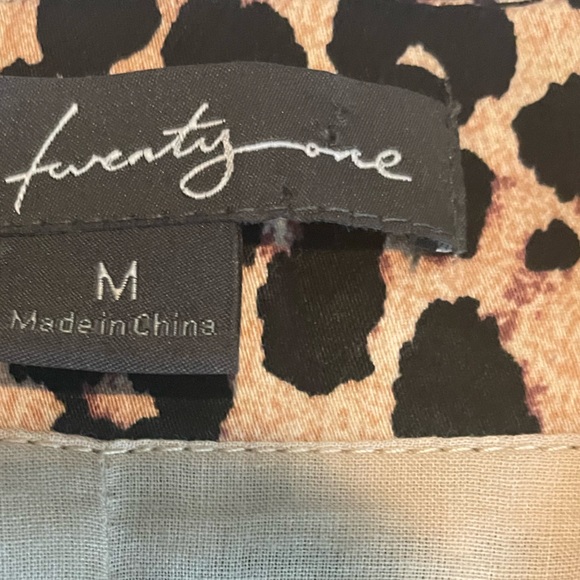 Medium Twenty One Leopard Print Zipper Dress - Picture 13 of 13